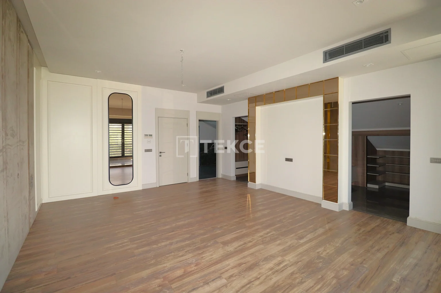 ayt-04995-6-bedroom-villa-with-a-private-pool-in-konyaalti-antalya-te (2)