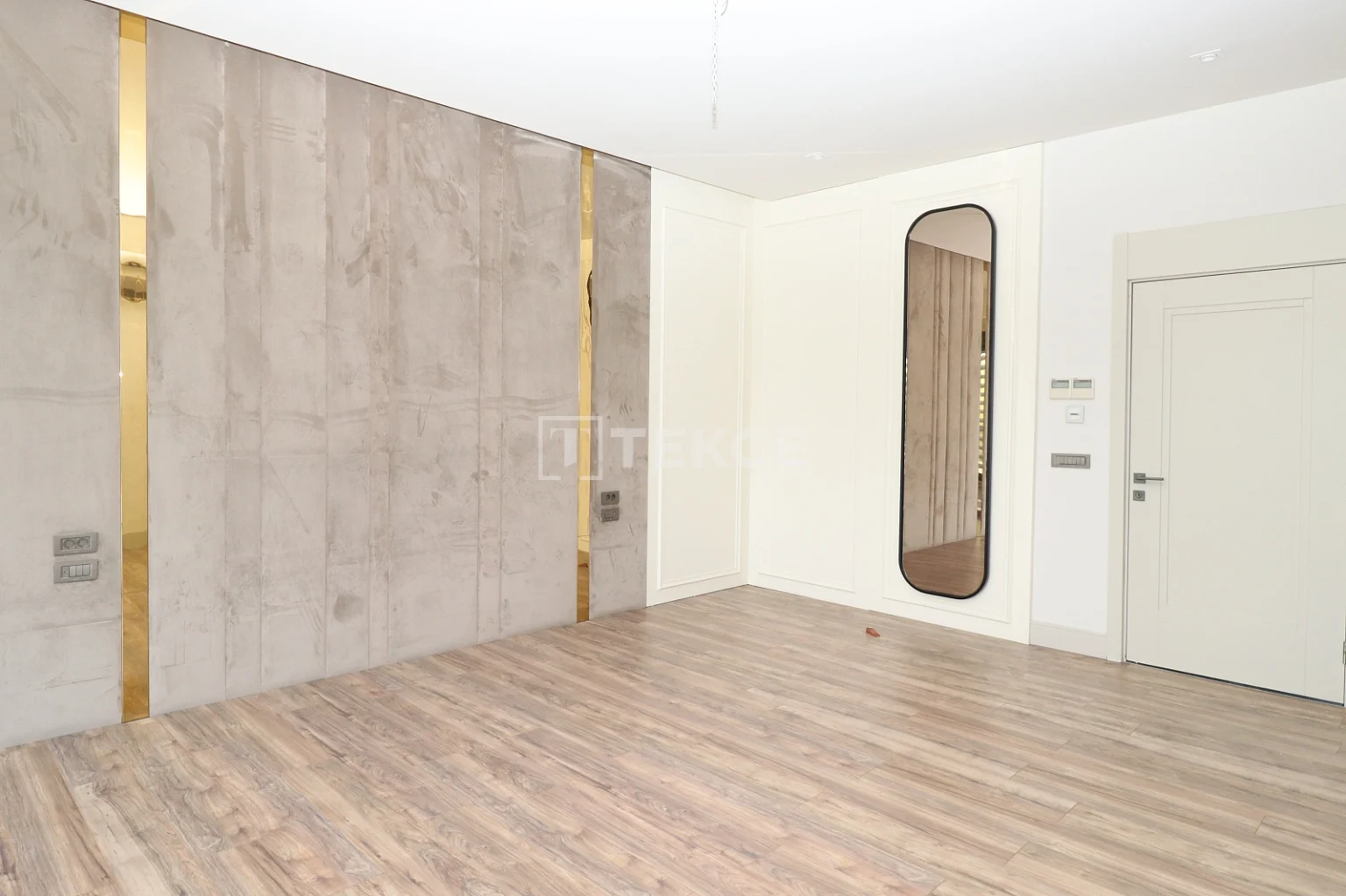 ayt-04995-6-bedroom-villa-with-a-private-pool-in-konyaalti-antalya-te (3)