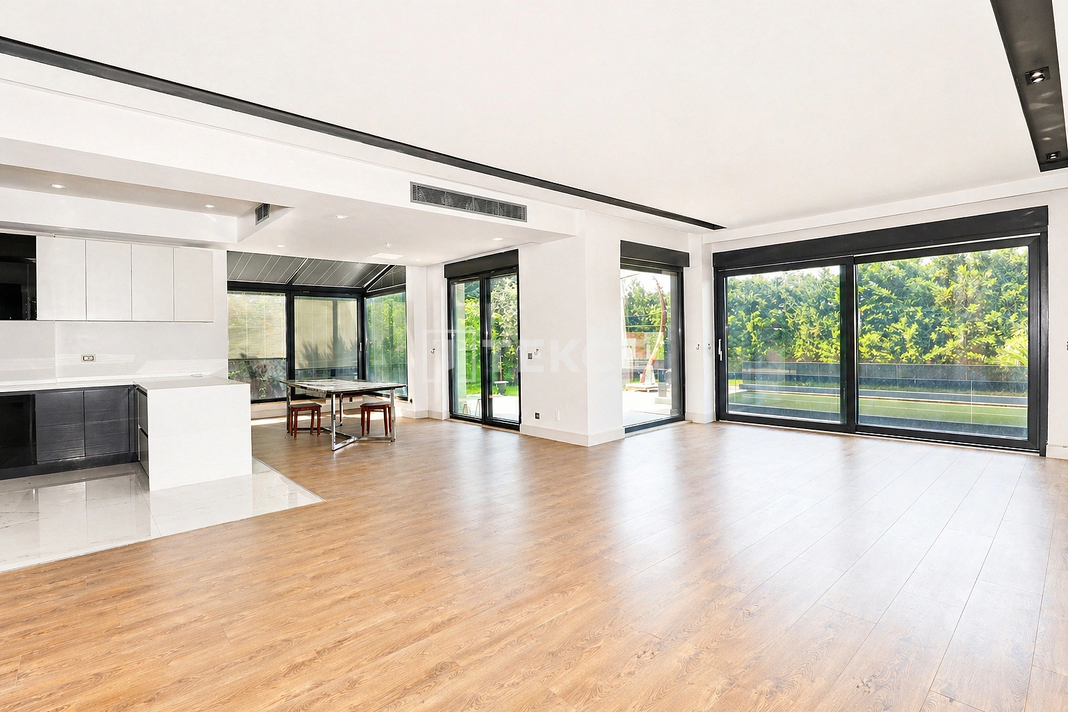 ayt-04995-6-bedroom-villa-with-a-private-pool-in-konyaalti-antalya-te (8) (1)