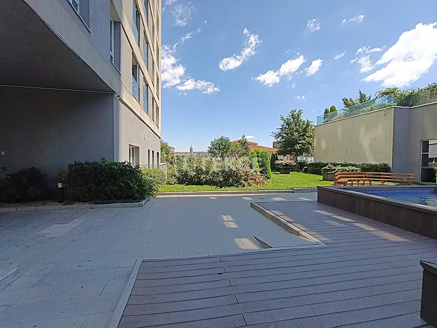 ist-01860-villa-concept-apartment-for-sale-in-a-complex-in-istanbul-te (11)