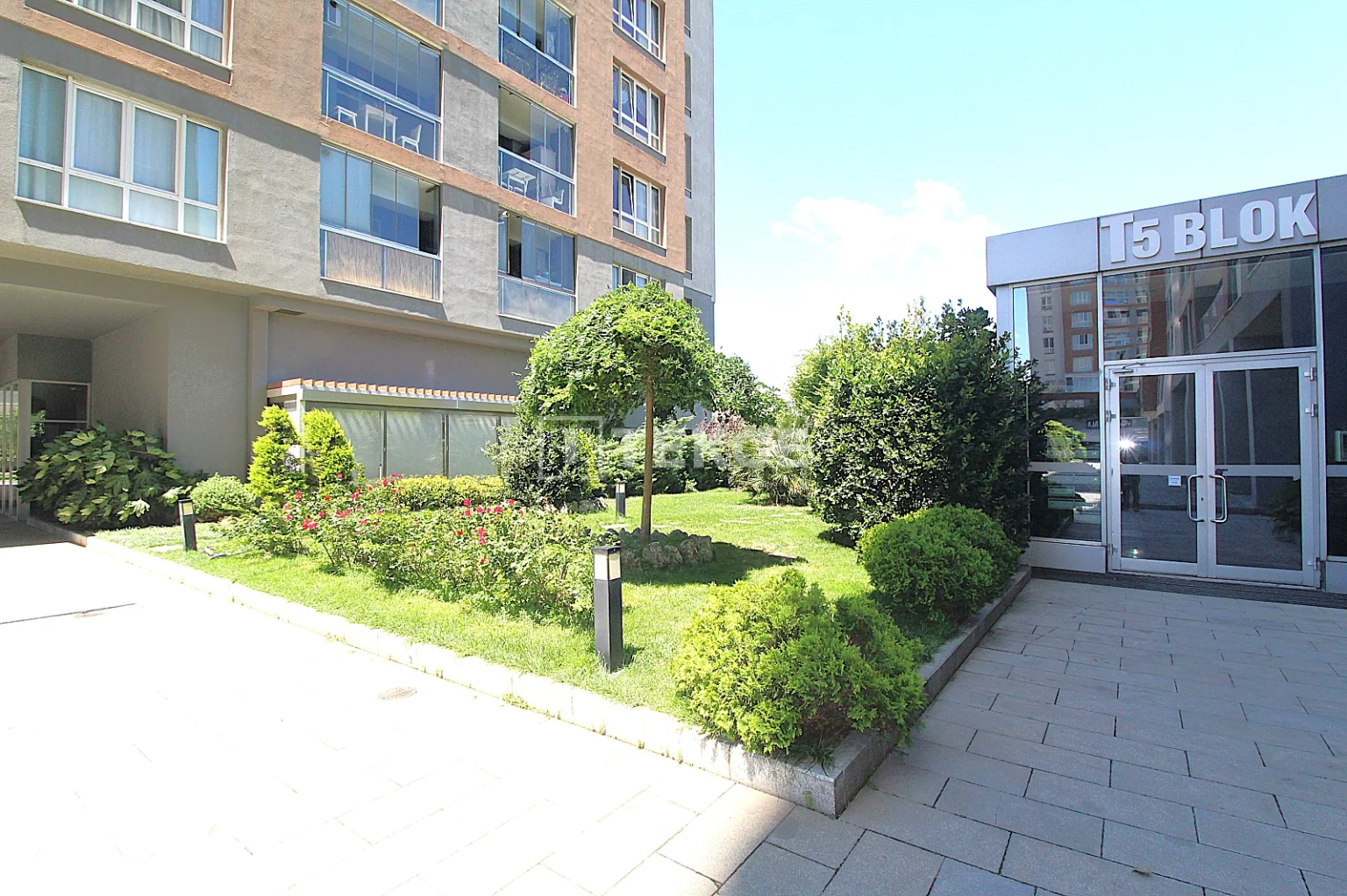 ist-01860-villa-concept-apartment-for-sale-in-a-complex-in-istanbul-te (12)