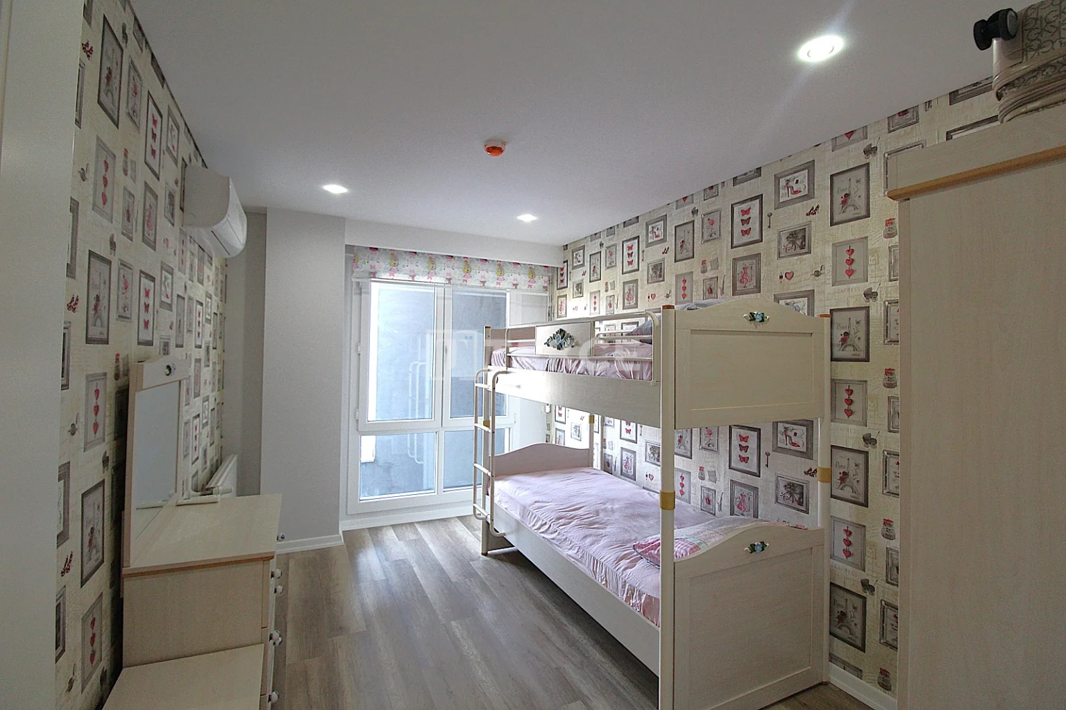 ist-01860-villa-concept-apartment-for-sale-in-a-complex-in-istanbul-te (29)