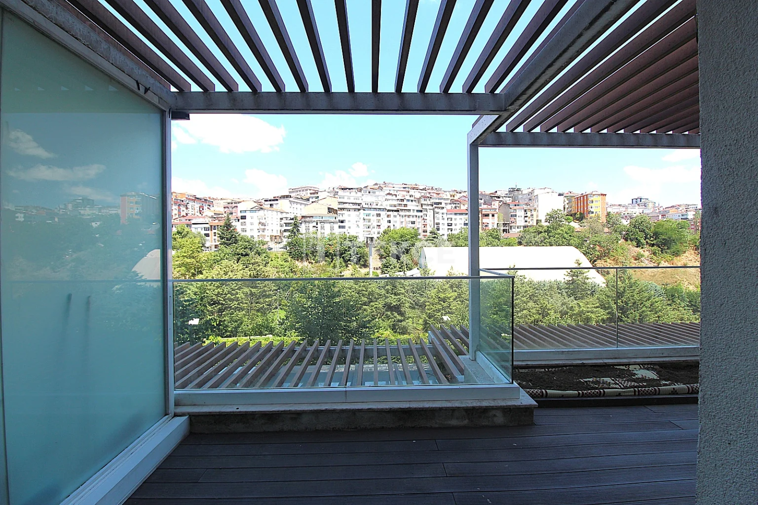 ist-01860-villa-concept-apartment-for-sale-in-a-complex-in-istanbul-te (46)