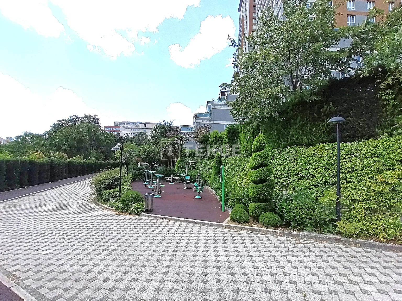 ist-01860-villa-concept-apartment-for-sale-in-a-complex-in-istanbul-te (7)