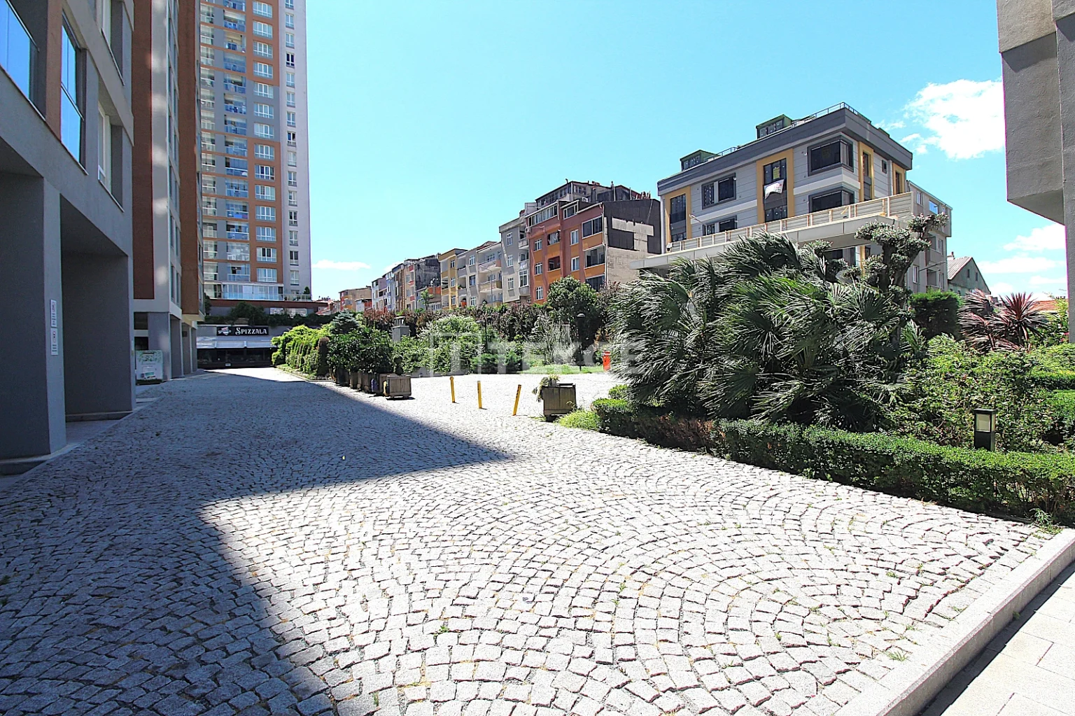 ist-01860-villa-concept-apartment-for-sale-in-a-complex-in-istanbul-te (9)